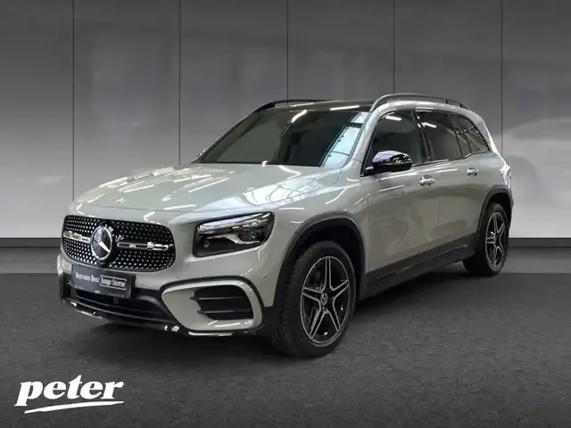 Mercedes-Benz GLB 200