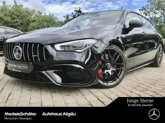 Mercedes-Benz CLA 45 AMG