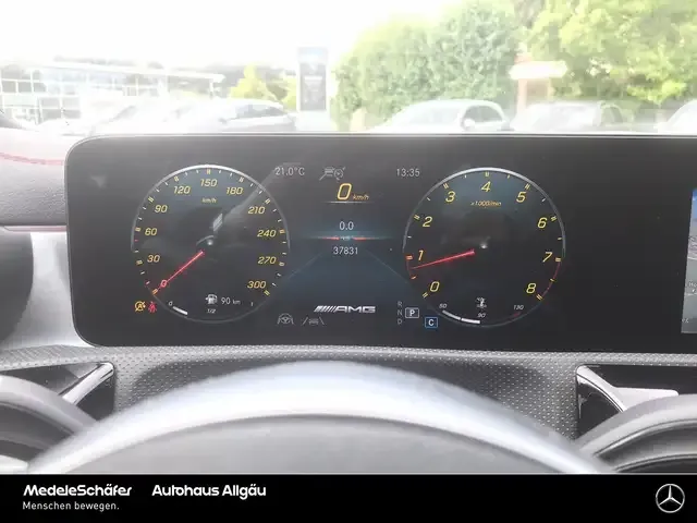 Mercedes-Benz CLA 45 AMG