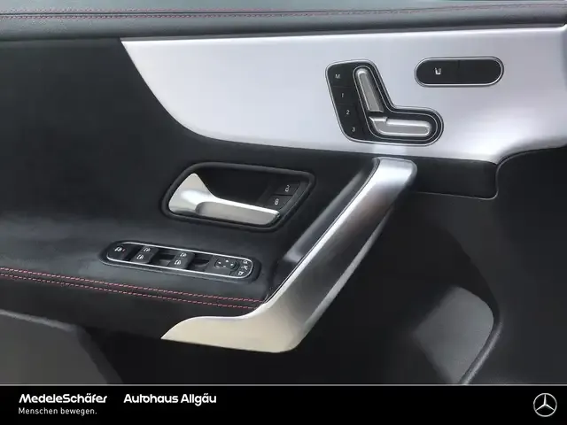 Mercedes-Benz CLA 45 AMG