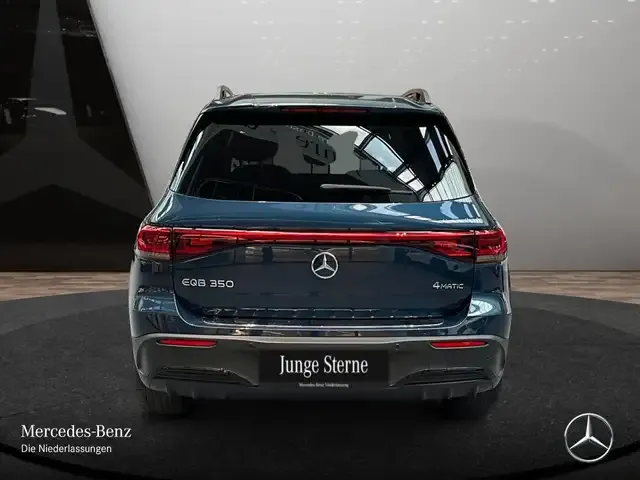 Mercedes-Benz EQB 350