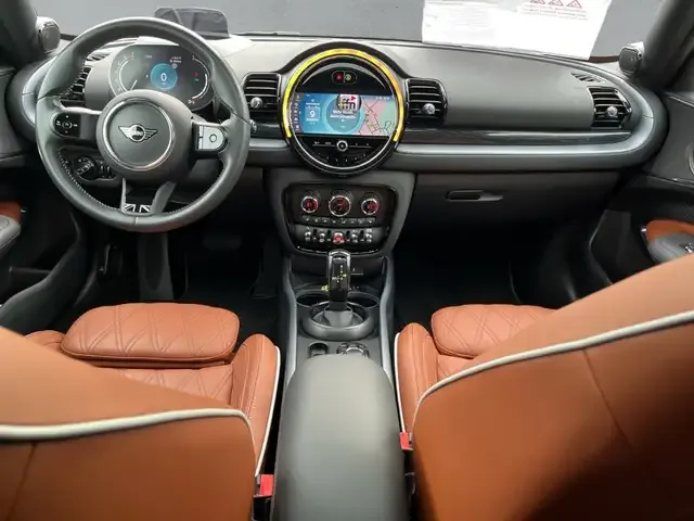 MINI Cooper Clubman