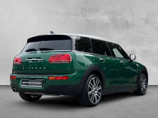 MINI Cooper Clubman