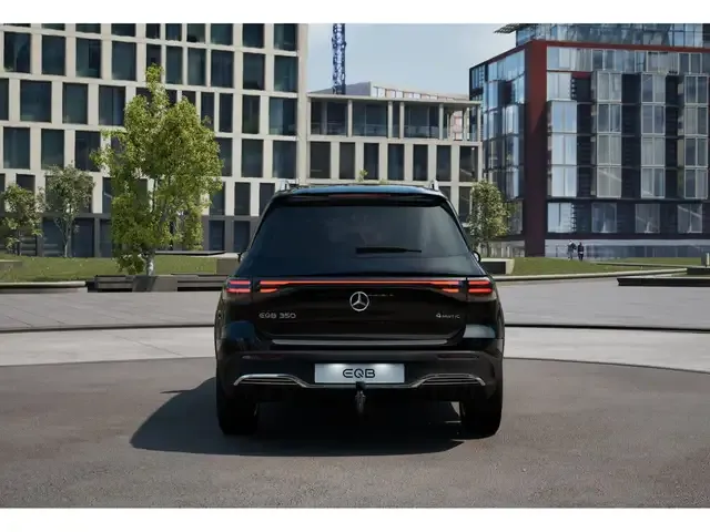 Mercedes-Benz EQB 350