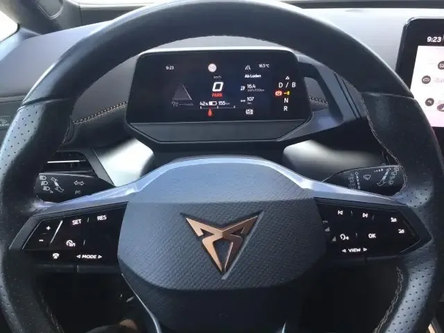 CUPRA Born