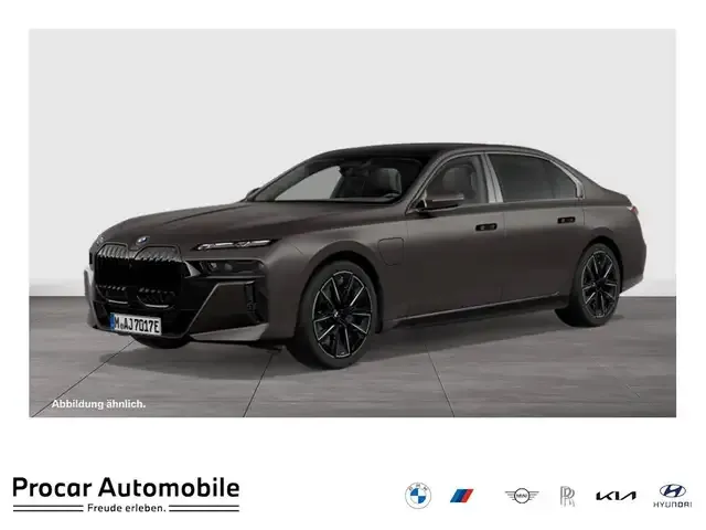 BMW 750