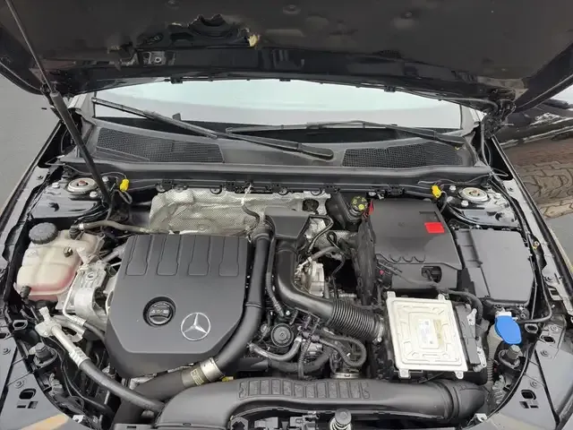 Mercedes-Benz CLA 180