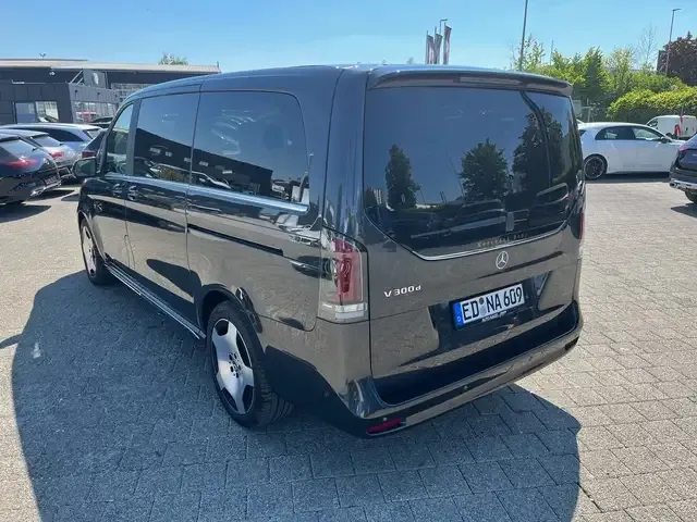 Mercedes-Benz V 300