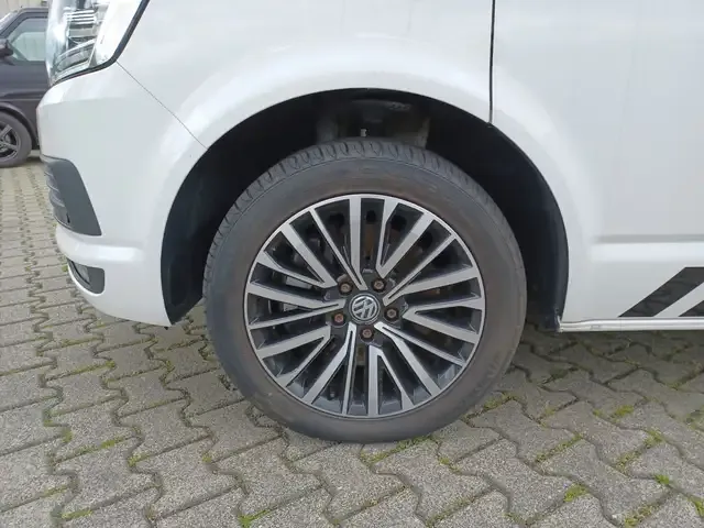 Volkswagen T6 California