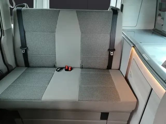 Volkswagen T6 California
