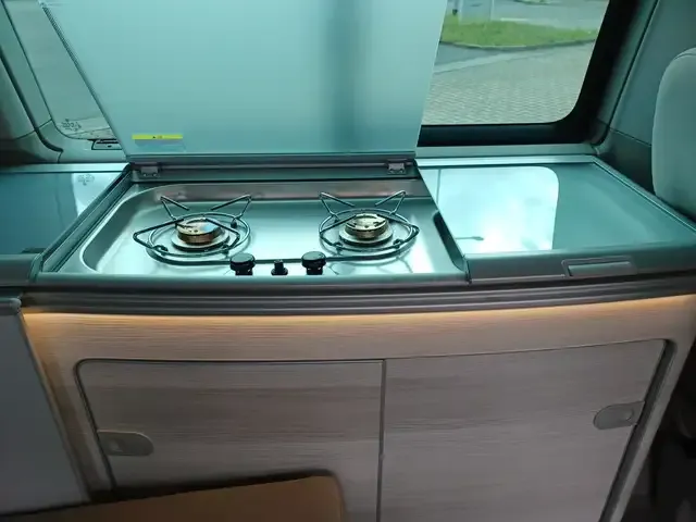 Volkswagen T6 California