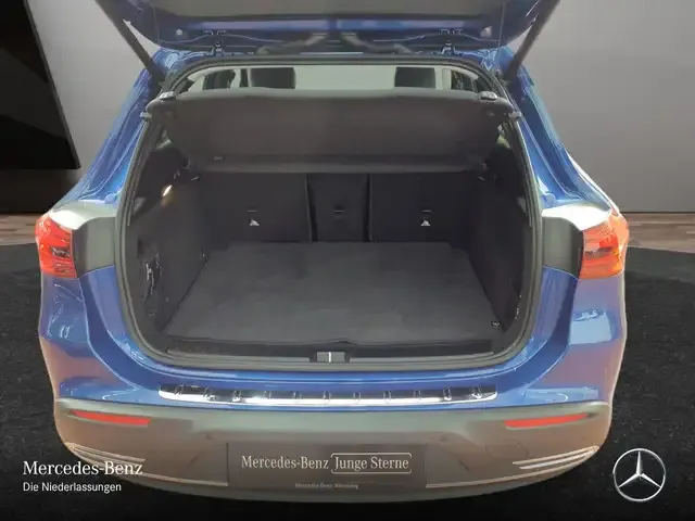 Mercedes-Benz EQA 300