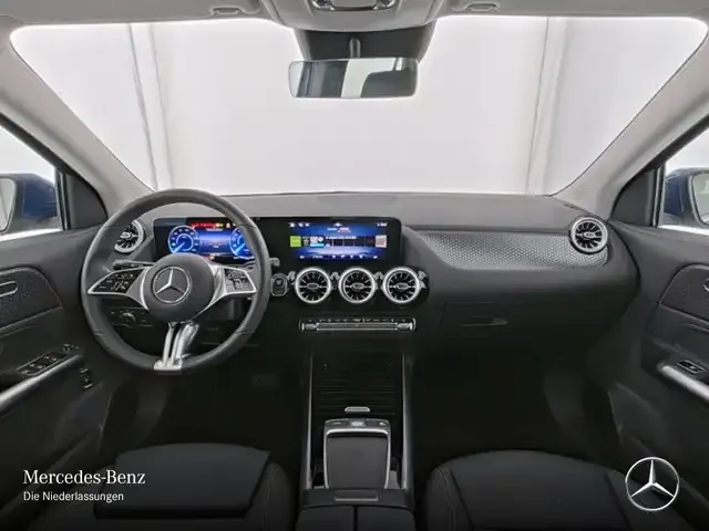 Mercedes-Benz EQA 300