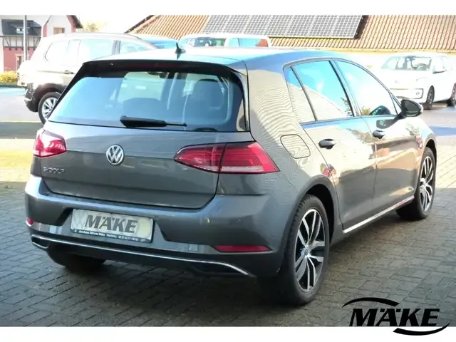 Volkswagen e-Golf