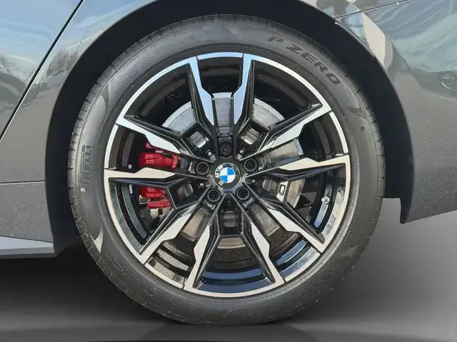 BMW 440