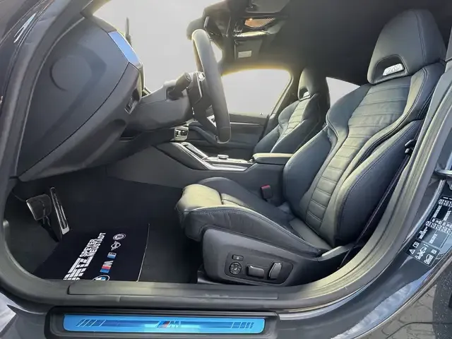 BMW 440