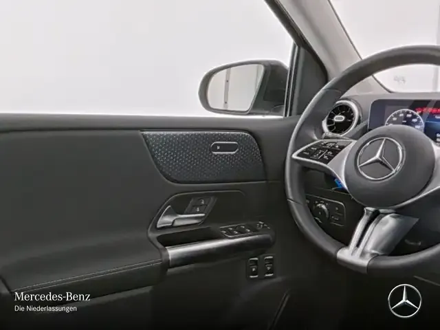 Mercedes-Benz B 250