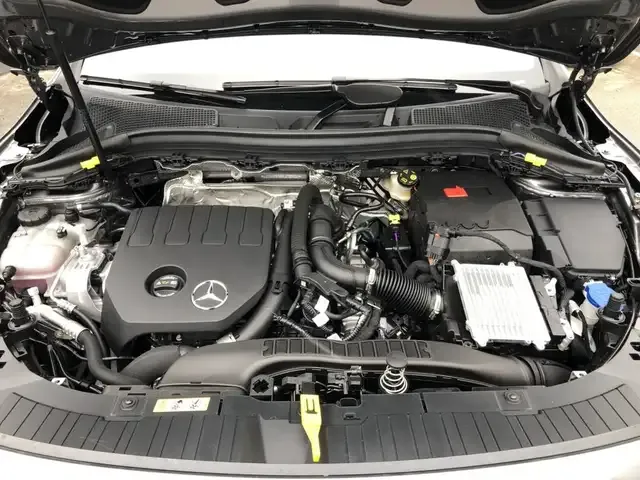 Mercedes-Benz GLA 180