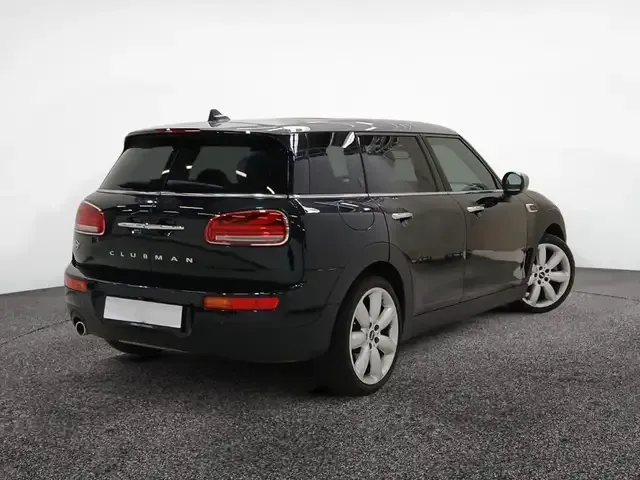 MINI Cooper Clubman
