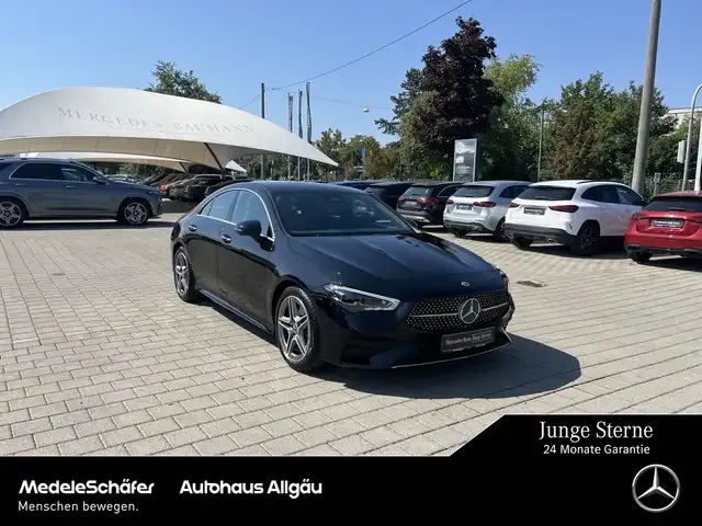 Mercedes-Benz CLA 220
