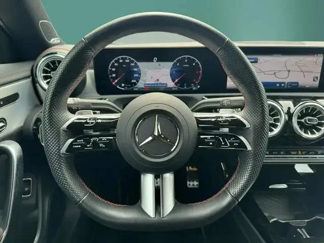Mercedes-Benz CLA 220