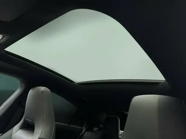 Mercedes-Benz CLA 220