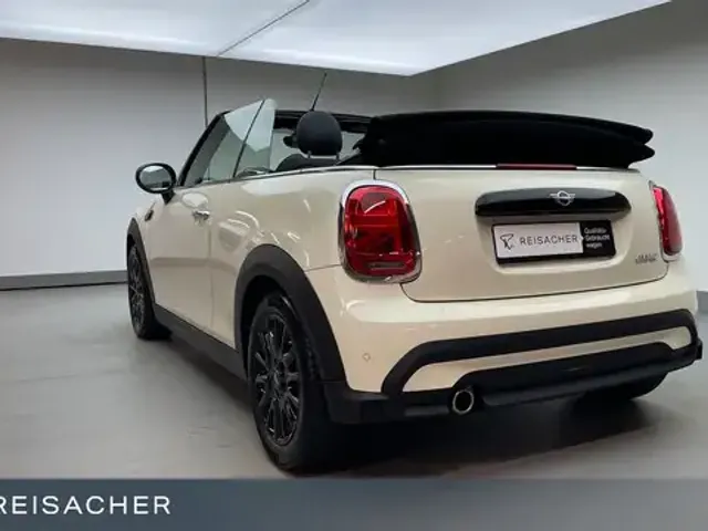 MINI Cooper Cabrio