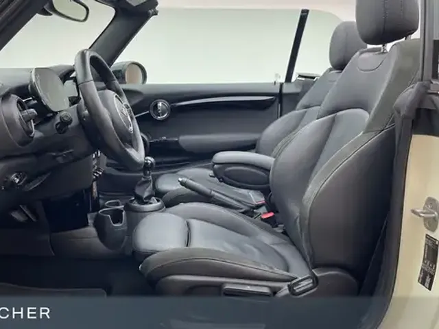 MINI Cooper Cabrio