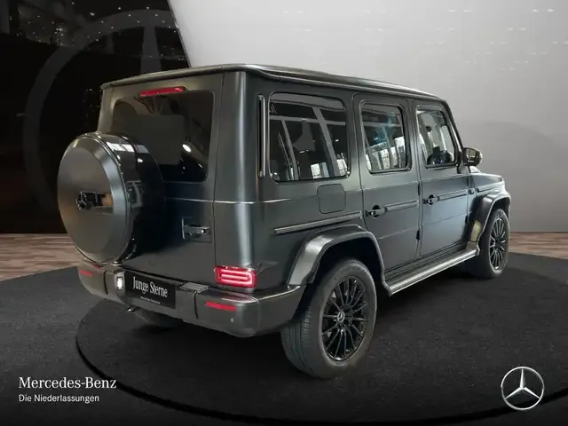 Mercedes-Benz G 400