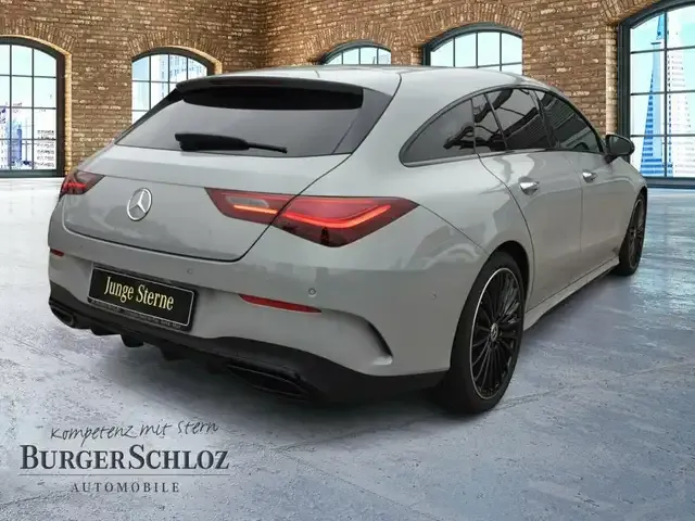 Mercedes-Benz CLA 180