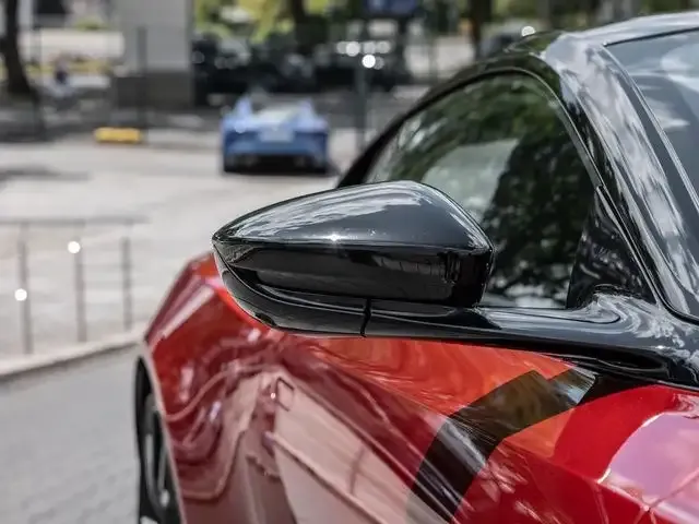Aston Martin DBS