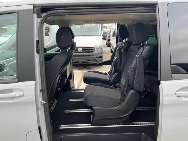 Mercedes-Benz EQV 300