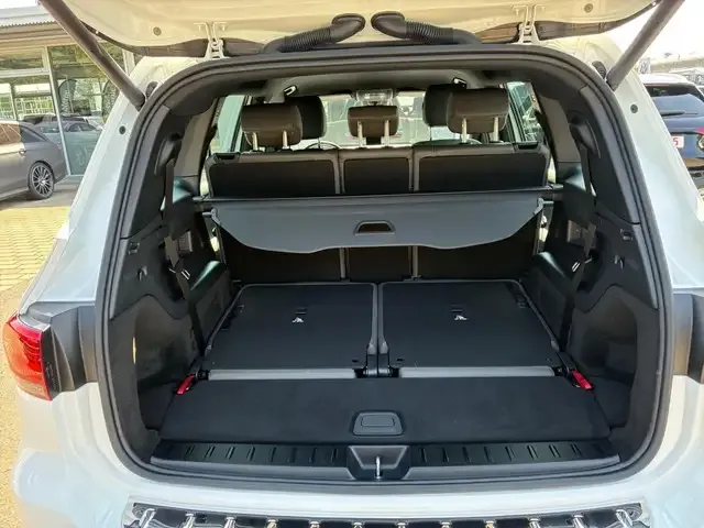 Mercedes-Benz EQB 300