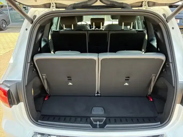 Mercedes-Benz EQB 300