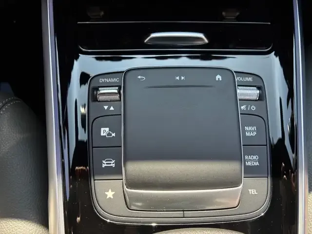 Mercedes-Benz EQB 300