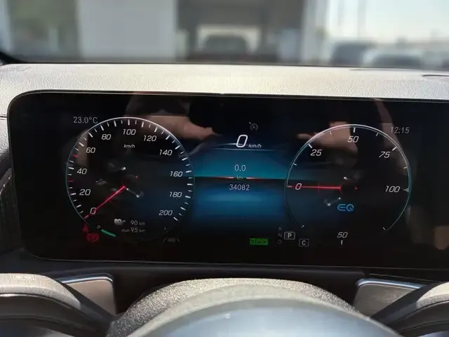Mercedes-Benz EQB 300