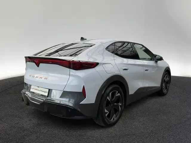 CUPRA Tavascan