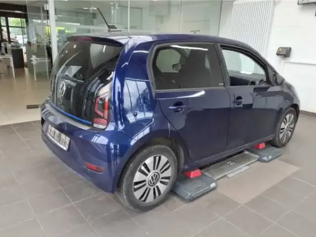 Volkswagen e-up!