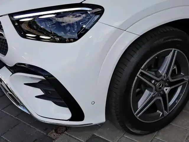Mercedes-Benz GLE 300