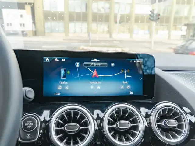 Mercedes-Benz GLA 200