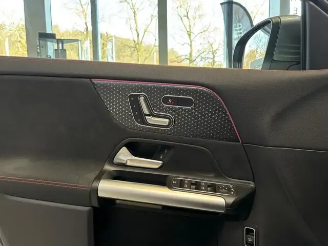 Mercedes-Benz EQA 350