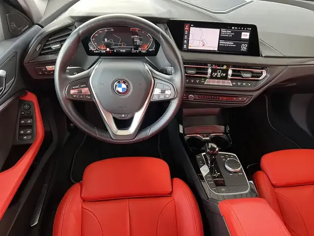 BMW 118