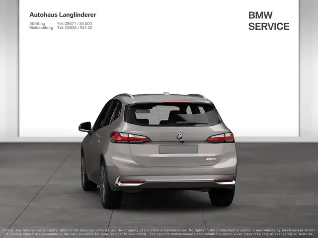 BMW 218