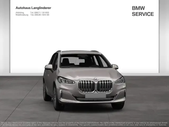 BMW 218