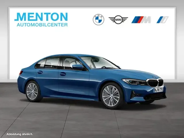 BMW 330
