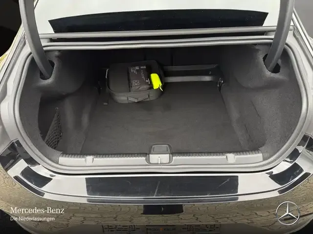 Mercedes-Benz EQE 350