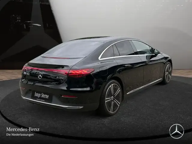 Mercedes-Benz EQE 350