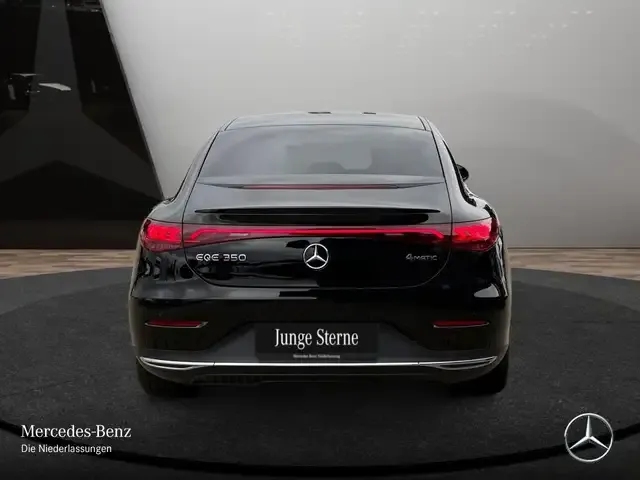 Mercedes-Benz EQE 350