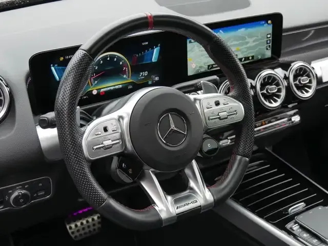 Mercedes-Benz GLB 35 AMG