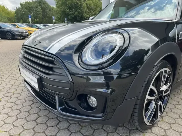MINI Cooper Clubman